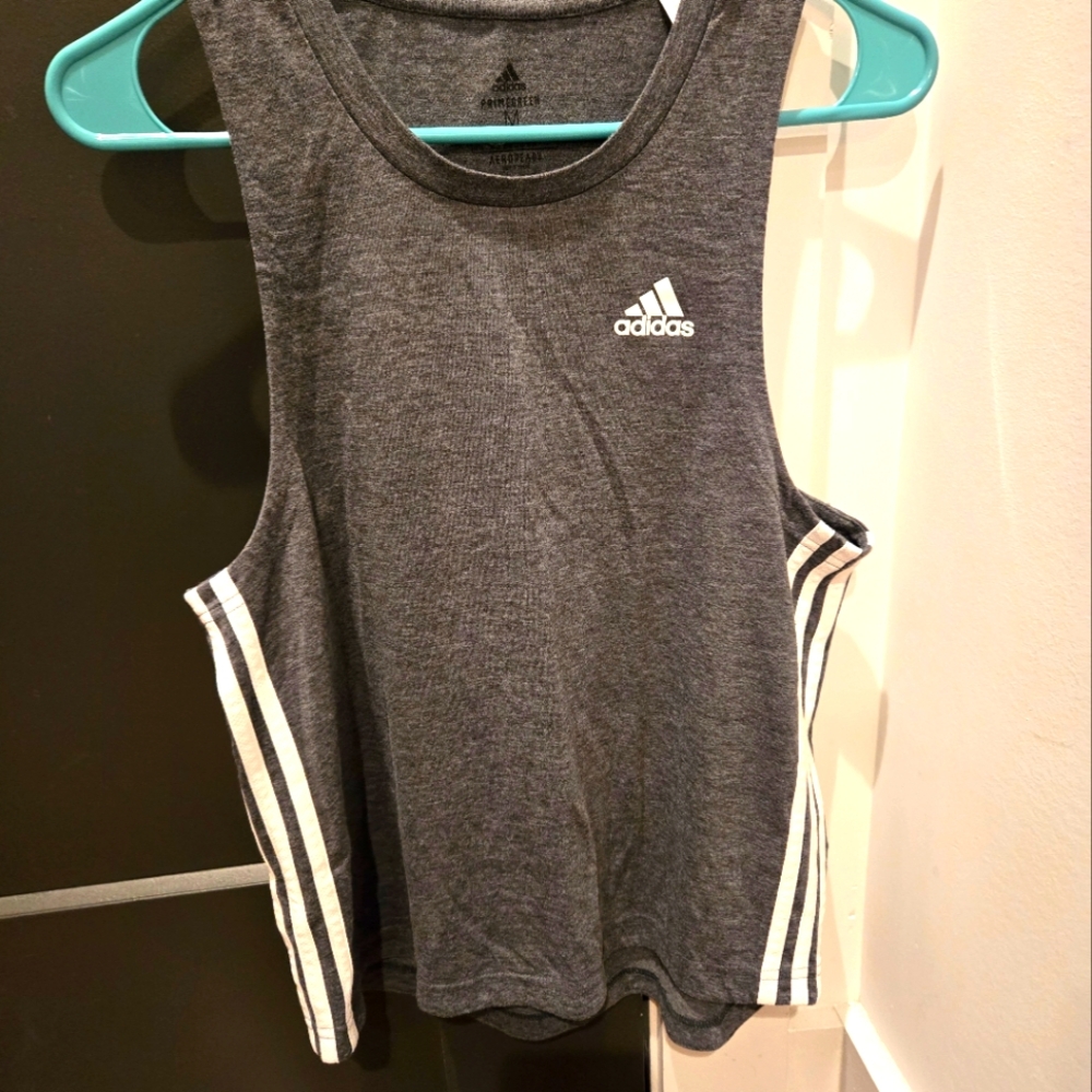 Adidas Primgreen Aeroready workout shirt